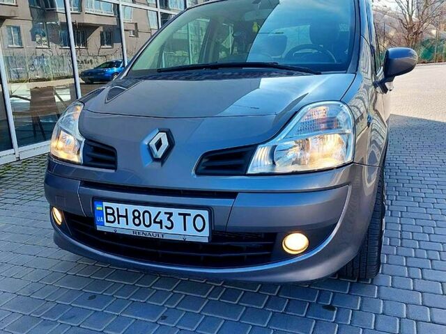 Серый Рено Модус, объемом двигателя 1.5 л и пробегом 243 тыс. км за 6800 $, фото 1 на Automoto.ua