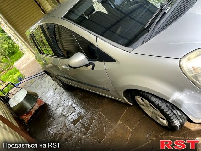 Сірий Рено Модус, об'ємом двигуна 1.5 л та пробігом 350 тис. км за 5200 $, фото 6 на Automoto.ua