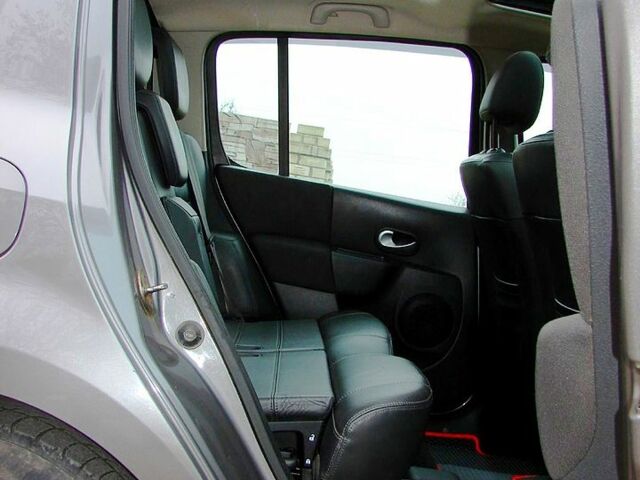 Сірий Рено Модус, об'ємом двигуна 1.5 л та пробігом 243 тис. км за 6799 $, фото 11 на Automoto.ua