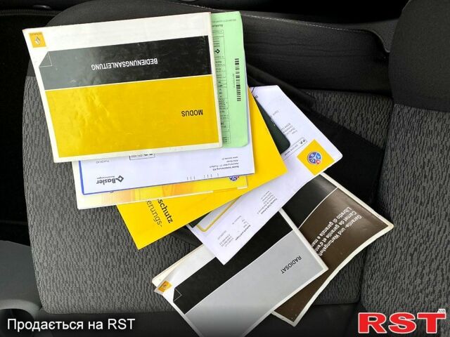 Сірий Рено Модус, об'ємом двигуна 1.6 л та пробігом 196 тис. км за 7400 $, фото 13 на Automoto.ua