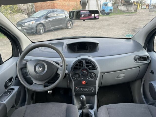 Серый Рено Модус, объемом двигателя 1.1 л и пробегом 290 тыс. км за 3000 $, фото 8 на Automoto.ua