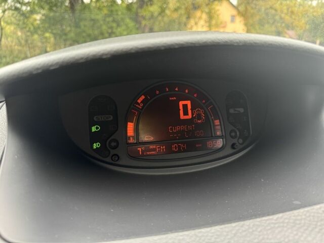 Сірий Рено Модус, об'ємом двигуна 1.2 л та пробігом 177 тис. км за 5552 $, фото 10 на Automoto.ua
