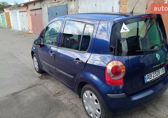 Синий Рено Модус, объемом двигателя 1.15 л и пробегом 142 тыс. км за 3500 $, фото 2 на Automoto.ua