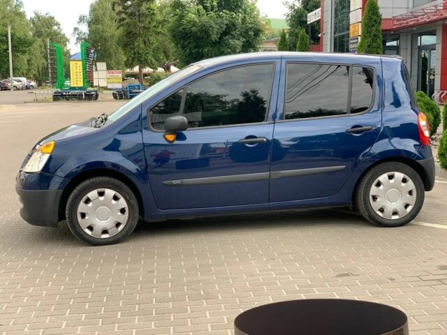 Синий Рено Модус, объемом двигателя 1.1 л и пробегом 210 тыс. км за 3488 $, фото 2 на Automoto.ua