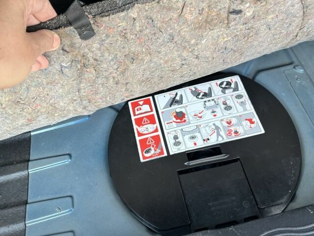 Синий Рено Модус, объемом двигателя 1.4 л и пробегом 198 тыс. км за 4699 $, фото 11 на Automoto.ua