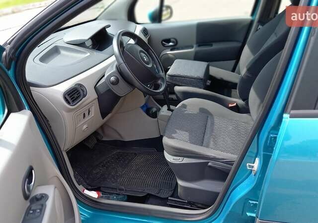 Синий Рено Модус, объемом двигателя 1.6 л и пробегом 170 тыс. км за 5500 $, фото 10 на Automoto.ua