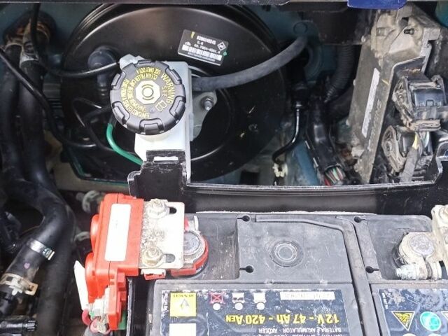 Синій Рено Модус, об'ємом двигуна 1.1 л та пробігом 205 тис. км за 3700 $, фото 18 на Automoto.ua