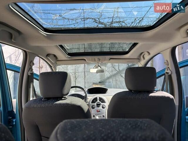 Синий Рено Модус, объемом двигателя 1.2 л и пробегом 180 тыс. км за 4100 $, фото 5 на Automoto.ua