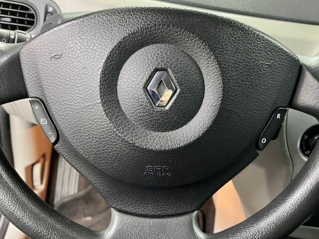 Синій Рено Модус, об'ємом двигуна 1.4 л та пробігом 198 тис. км за 4699 $, фото 13 на Automoto.ua