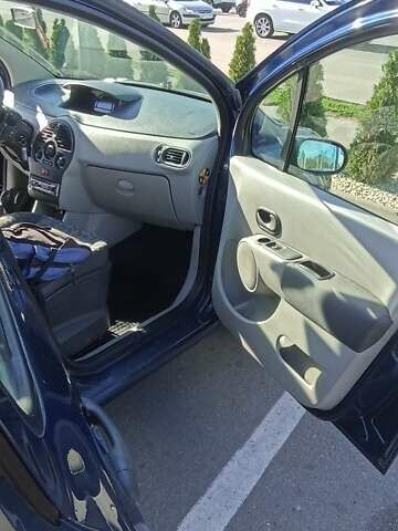 Синий Рено Модус, объемом двигателя 1.1 л и пробегом 205 тыс. км за 3700 $, фото 4 на Automoto.ua