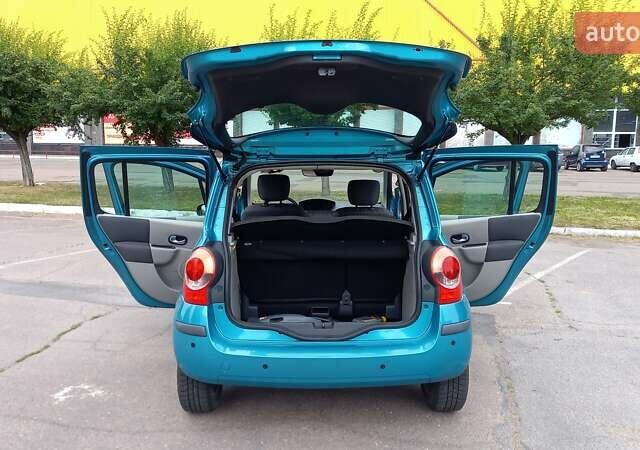 Синий Рено Модус, объемом двигателя 1.6 л и пробегом 170 тыс. км за 5500 $, фото 31 на Automoto.ua