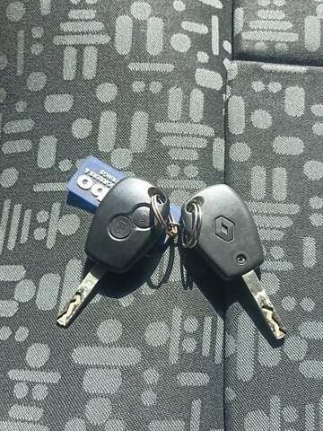 Синий Рено Модус, объемом двигателя 1.1 л и пробегом 205 тыс. км за 3700 $, фото 21 на Automoto.ua