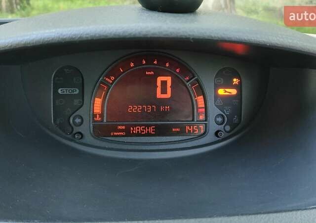 Синий Рено Модус, объемом двигателя 1.1 л и пробегом 223 тыс. км за 4150 $, фото 11 на Automoto.ua
