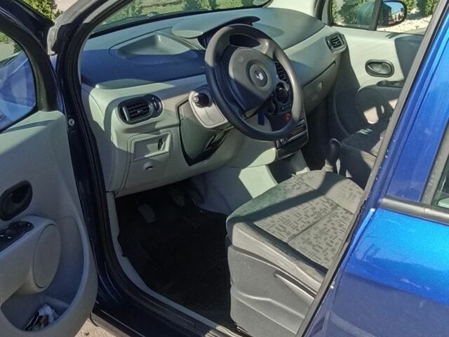 Синій Рено Модус, об'ємом двигуна 1.1 л та пробігом 205 тис. км за 3700 $, фото 4 на Automoto.ua