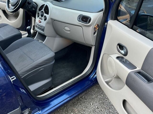 Синій Рено Модус, об'ємом двигуна 1.4 л та пробігом 198 тис. км за 4699 $, фото 7 на Automoto.ua