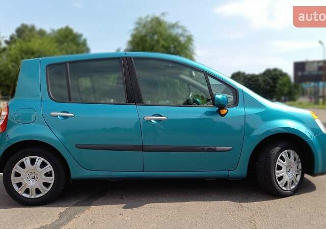 Синий Рено Модус, объемом двигателя 1.6 л и пробегом 170 тыс. км за 5500 $, фото 2 на Automoto.ua