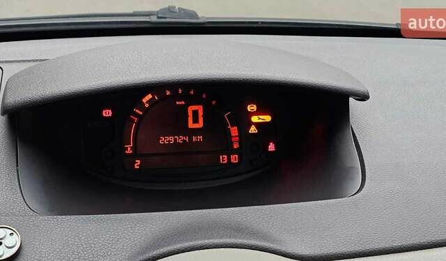 Синий Рено Модус, объемом двигателя 1.46 л и пробегом 230 тыс. км за 4200 $, фото 15 на Automoto.ua