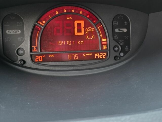 Синій Рено Модус, об'ємом двигуна 1.4 л та пробігом 194 тис. км за 4999 $, фото 2 на Automoto.ua
