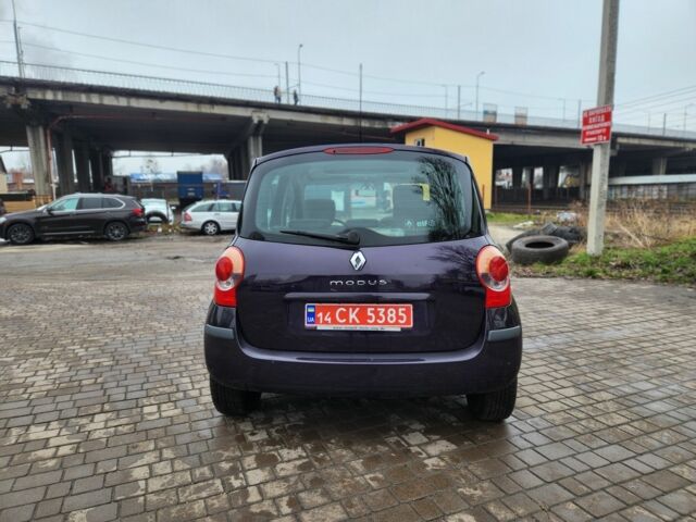 Синий Рено Модус, объемом двигателя 1.6 л и пробегом 204 тыс. км за 4650 $, фото 5 на Automoto.ua