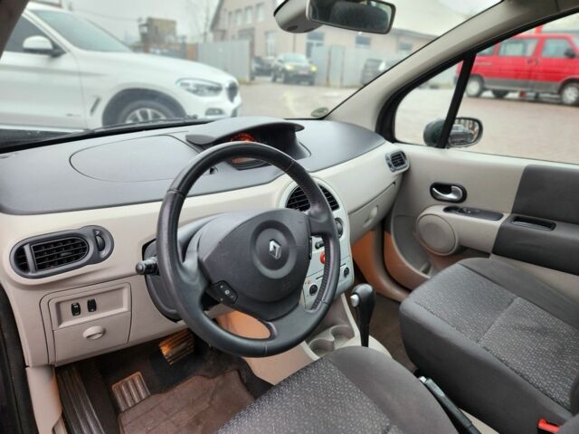 Синий Рено Модус, объемом двигателя 1.6 л и пробегом 204 тыс. км за 4650 $, фото 13 на Automoto.ua