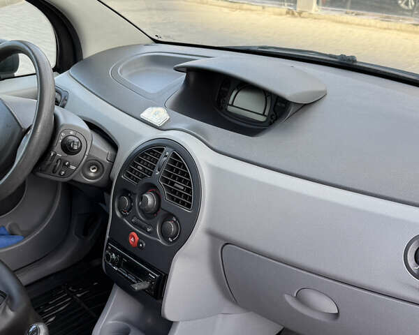Синий Рено Модус, объемом двигателя 1.2 л и пробегом 234 тыс. км за 3500 $, фото 7 на Automoto.ua