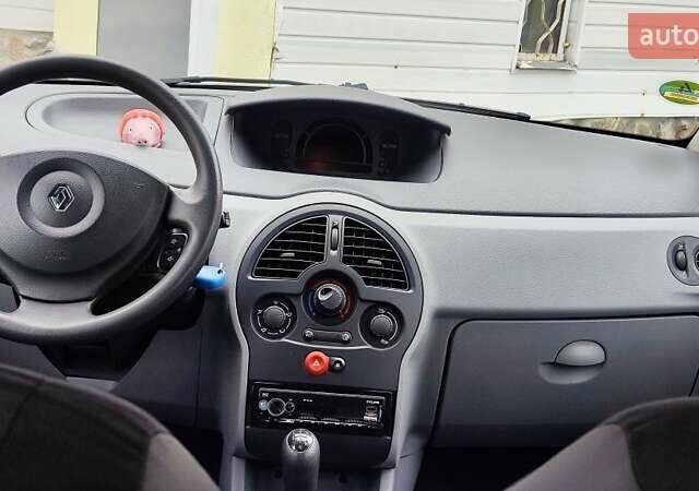 Синій Рено Модус, об'ємом двигуна 1.1 л та пробігом 230 тис. км за 3200 $, фото 18 на Automoto.ua
