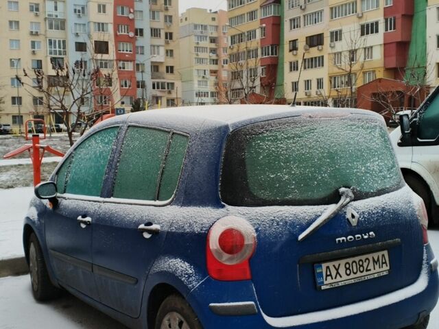 Синий Рено Модус, объемом двигателя 1.1 л и пробегом 200 тыс. км за 4200 $, фото 3 на Automoto.ua