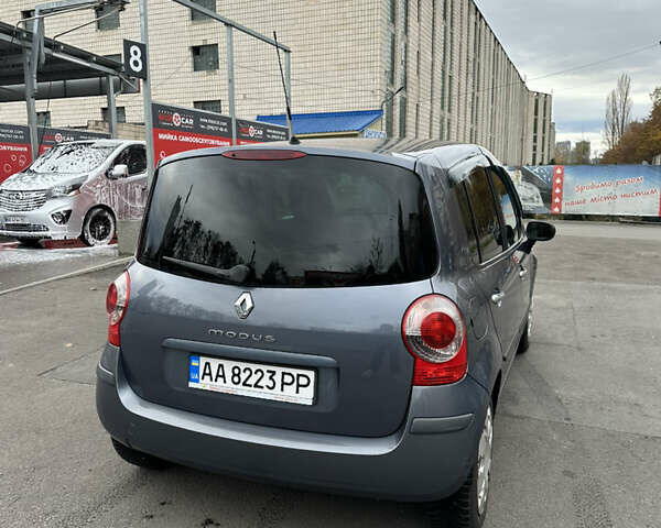 Синий Рено Модус, объемом двигателя 1.6 л и пробегом 181 тыс. км за 6250 $, фото 5 на Automoto.ua