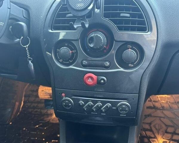 Синий Рено Модус, объемом двигателя 1.46 л и пробегом 160 тыс. км за 5200 $, фото 10 на Automoto.ua