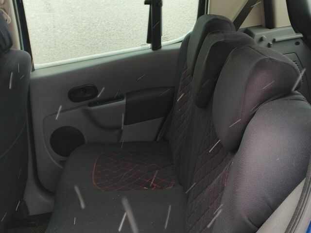 Синий Рено Модус, объемом двигателя 1.1 л и пробегом 200 тыс. км за 4200 $, фото 7 на Automoto.ua