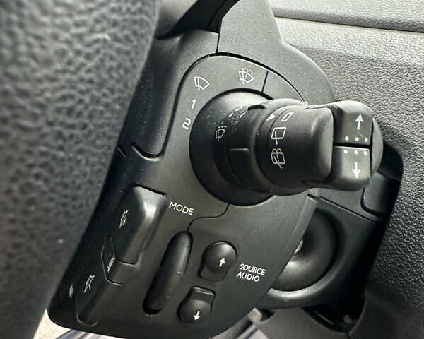 Синий Рено Модус, объемом двигателя 1.6 л и пробегом 181 тыс. км за 6250 $, фото 9 на Automoto.ua