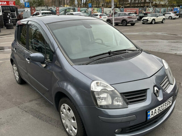 Синий Рено Модус, объемом двигателя 1.6 л и пробегом 190 тыс. км за 5000 $, фото 2 на Automoto.ua