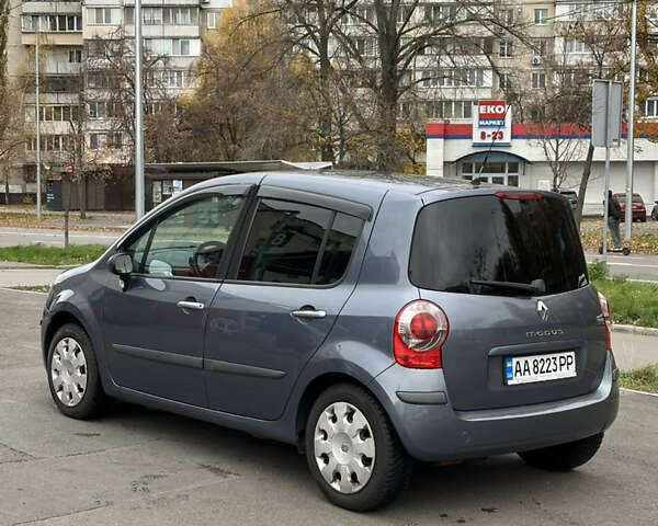 Синий Рено Модус, объемом двигателя 1.6 л и пробегом 185 тыс. км за 5700 $, фото 6 на Automoto.ua