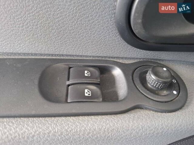 Синій Рено Модус, об'ємом двигуна 1.46 л та пробігом 202 тис. км за 5800 $, фото 22 на Automoto.ua