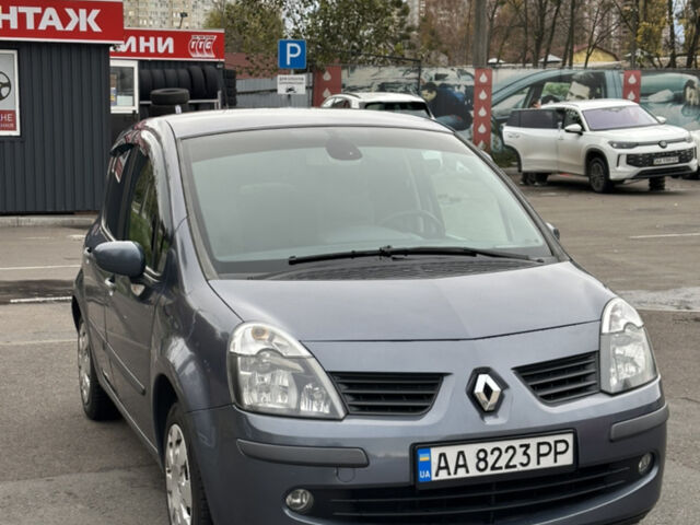 Синий Рено Модус, объемом двигателя 1.6 л и пробегом 185 тыс. км за 5000 $, фото 1 на Automoto.ua