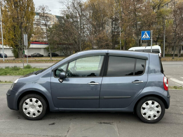 Синий Рено Модус, объемом двигателя 1.6 л и пробегом 190 тыс. км за 5000 $, фото 3 на Automoto.ua