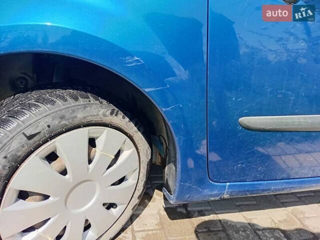 Синий Рено Модус, объемом двигателя 1.2 л и пробегом 203 тыс. км за 4000 $, фото 4 на Automoto.ua