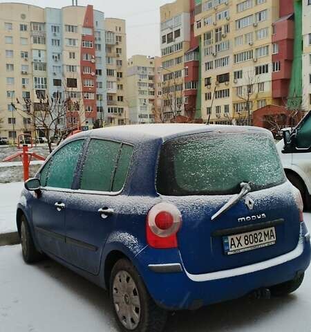 Синий Рено Модус, объемом двигателя 1.1 л и пробегом 200 тыс. км за 4200 $, фото 2 на Automoto.ua