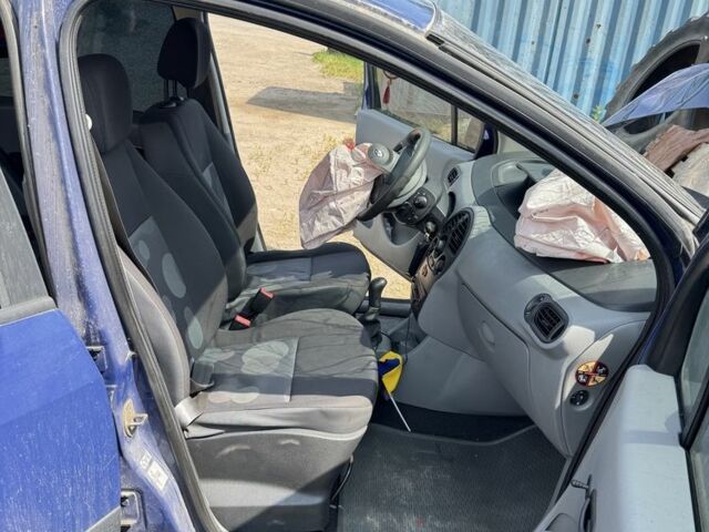 Синий Рено Модус, объемом двигателя 1.1 л и пробегом 266 тыс. км за 1800 $, фото 7 на Automoto.ua