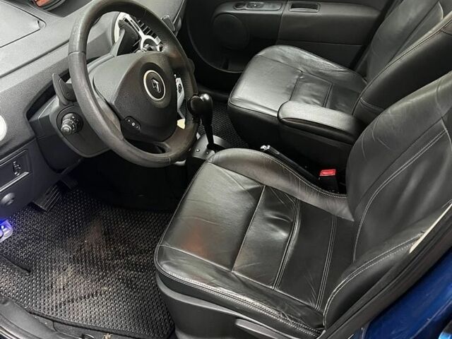 Синій Рено Модус, об'ємом двигуна 1.6 л та пробігом 145 тис. км за 5700 $, фото 3 на Automoto.ua