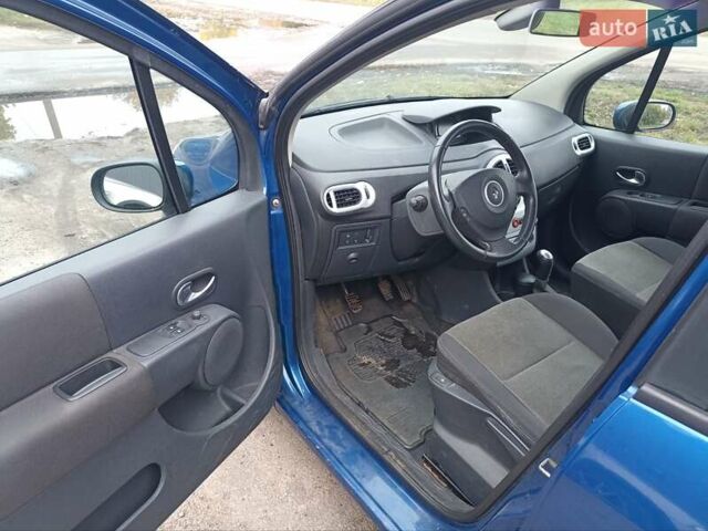 Синий Рено Модус, объемом двигателя 1.4 л и пробегом 178 тыс. км за 3200 $, фото 4 на Automoto.ua