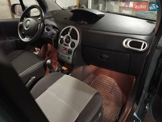 Синий Рено Модус, объемом двигателя 1.15 л и пробегом 130 тыс. км за 5500 $, фото 9 на Automoto.ua