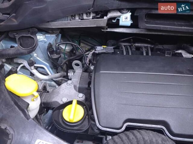 Синий Рено Модус, объемом двигателя 1.15 л и пробегом 130 тыс. км за 5500 $, фото 4 на Automoto.ua