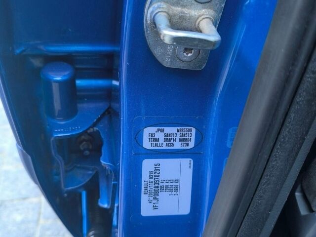 Синий Рено Модус, объемом двигателя 1.6 л и пробегом 160 тыс. км за 6700 $, фото 25 на Automoto.ua