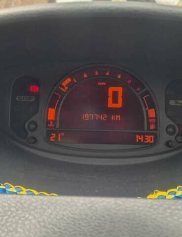 Синий Рено Модус, объемом двигателя 1.2 л и пробегом 198 тыс. км за 4200 $, фото 3 на Automoto.ua