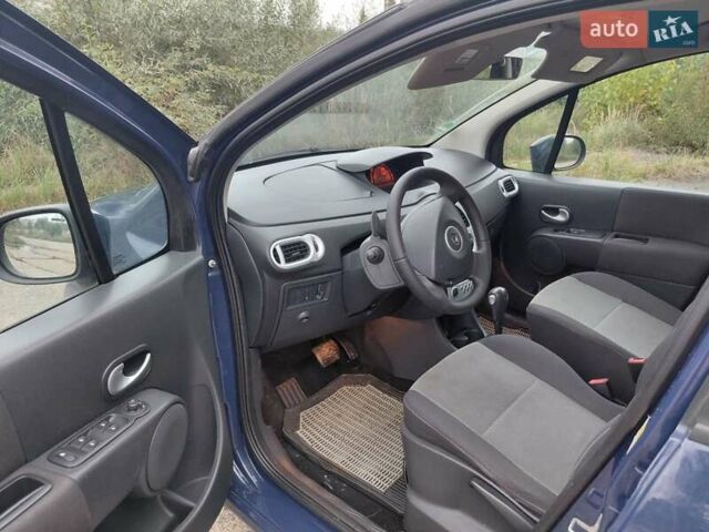 Синий Рено Модус, объемом двигателя 1.6 л и пробегом 156 тыс. км за 6100 $, фото 1 на Automoto.ua