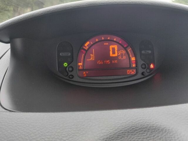 Синий Рено Модус, объемом двигателя 0 л и пробегом 156 тыс. км за 6100 $, фото 9 на Automoto.ua