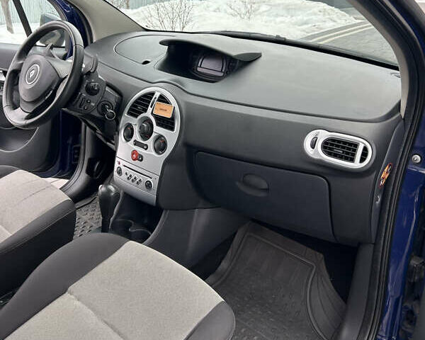 Синій Рено Модус, об'ємом двигуна 1.6 л та пробігом 161 тис. км за 5000 $, фото 9 на Automoto.ua