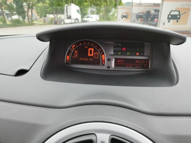 Синій Рено Модус, об'ємом двигуна 1.1 л та пробігом 155 тис. км за 5800 $, фото 10 на Automoto.ua