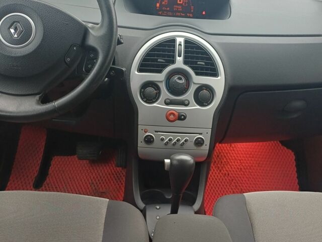 Синій Рено Модус, об'ємом двигуна 1.6 л та пробігом 106 тис. км за 6300 $, фото 6 на Automoto.ua